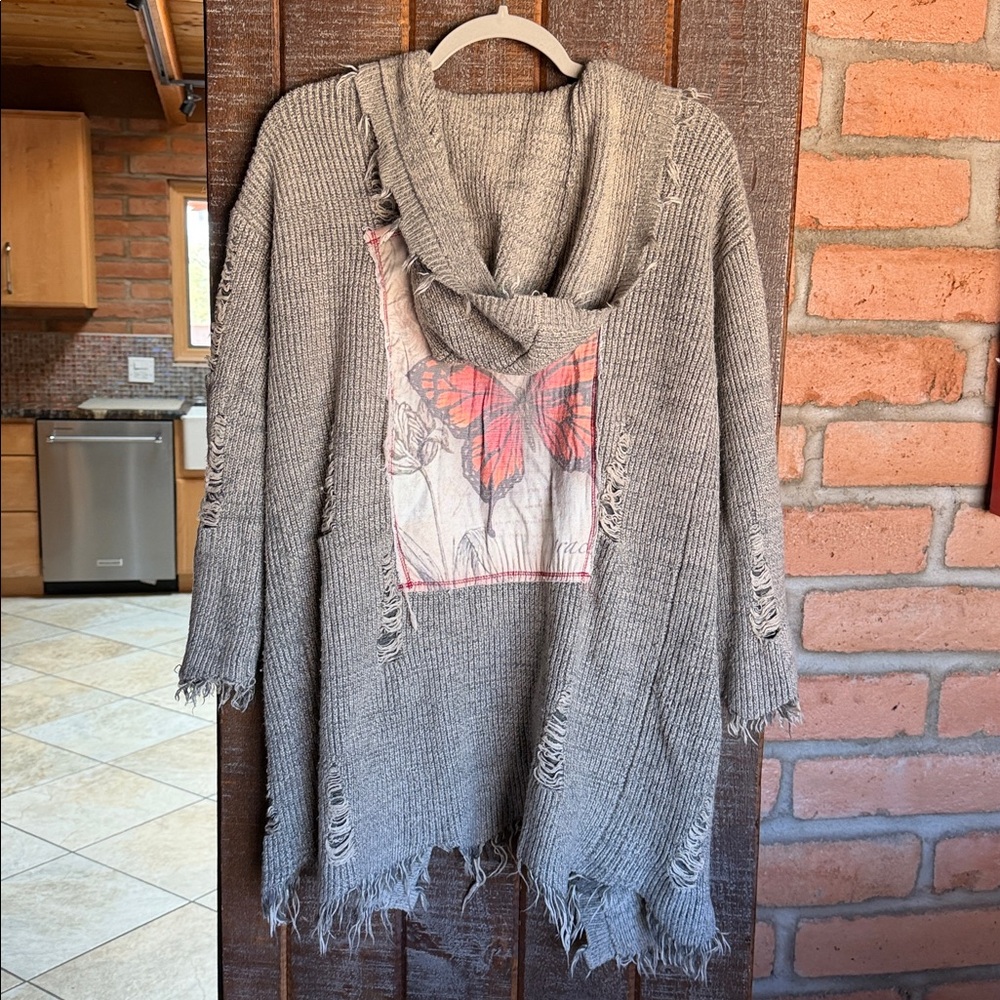 The Nu Vintage open front long cardigan fringe butterfly size medium boho beachy